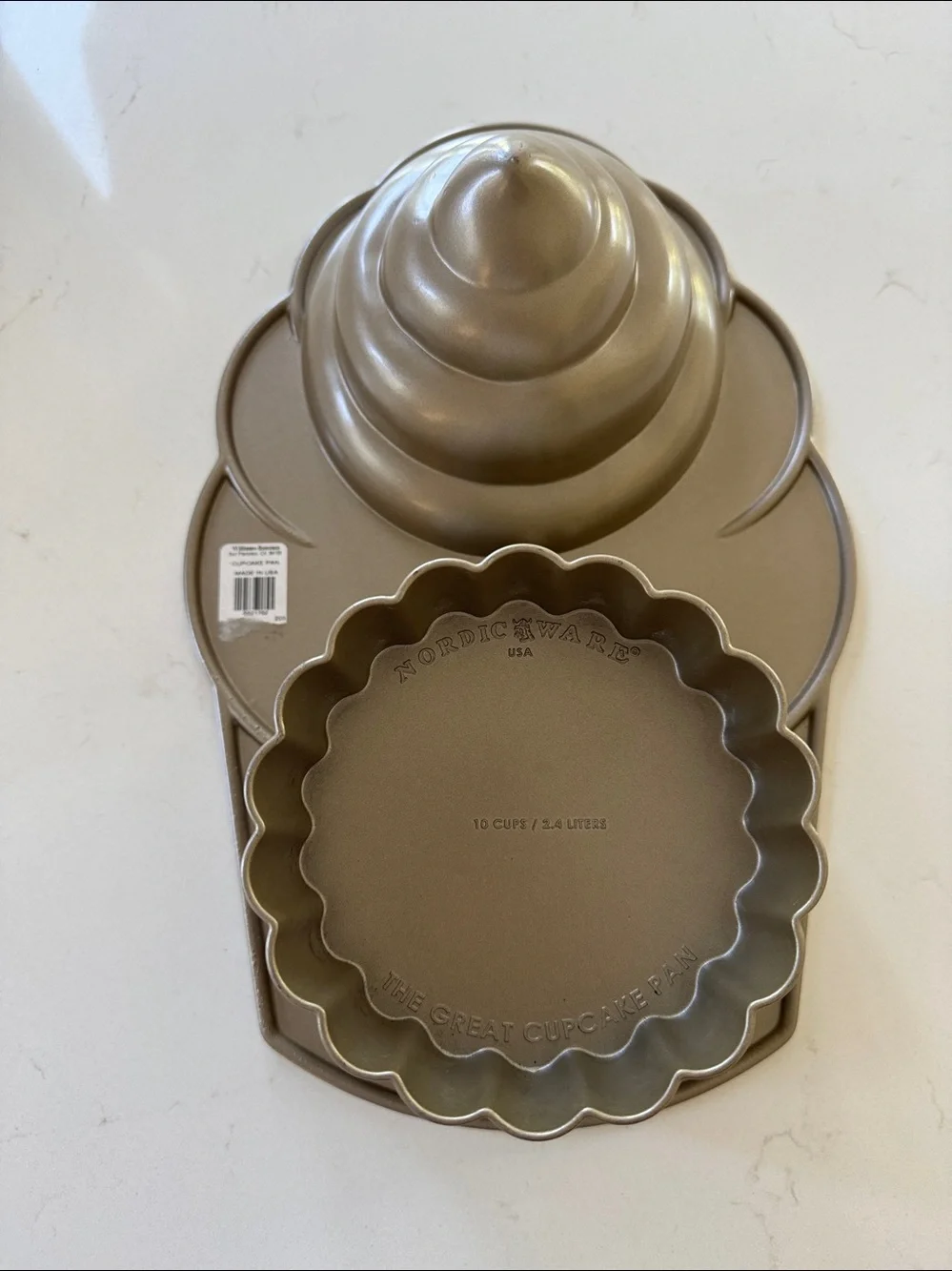 Williams Sonoma Cupcake Pan Decorative Mold NWT 🧁